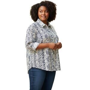 John Mark embroidered eyelet printed button front blue print top size 3X